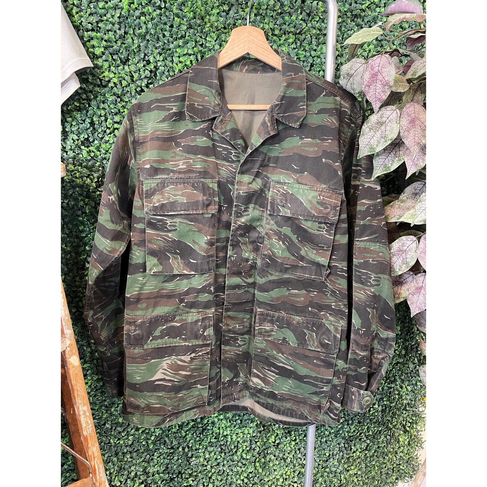 Vtg 80s Tiger Stripe Camo Field Coat Button Up L // Punk Jacket Pockets Og107
